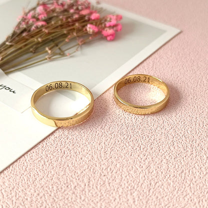 Personalized Couple Rings set With Engraving - Tanishaq