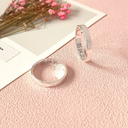 Personalized Couple Rings set With Engraving - Tanishaq